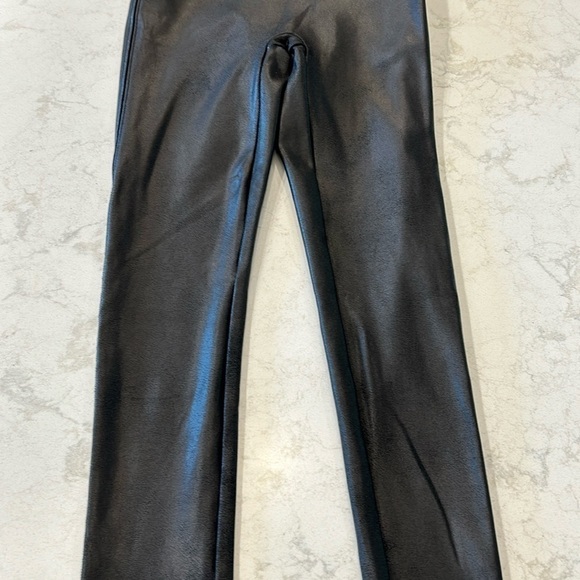 SPANX Faux Leather Leggings XS Tall Black Pants - Picture 5 of 15